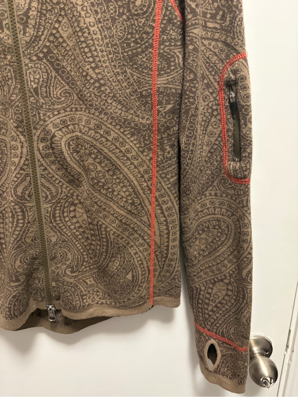 Title Nine Full-Zip Performance Knit Hoodie Brown Paisley with Coral Size Medium - Picture 3 of 6
